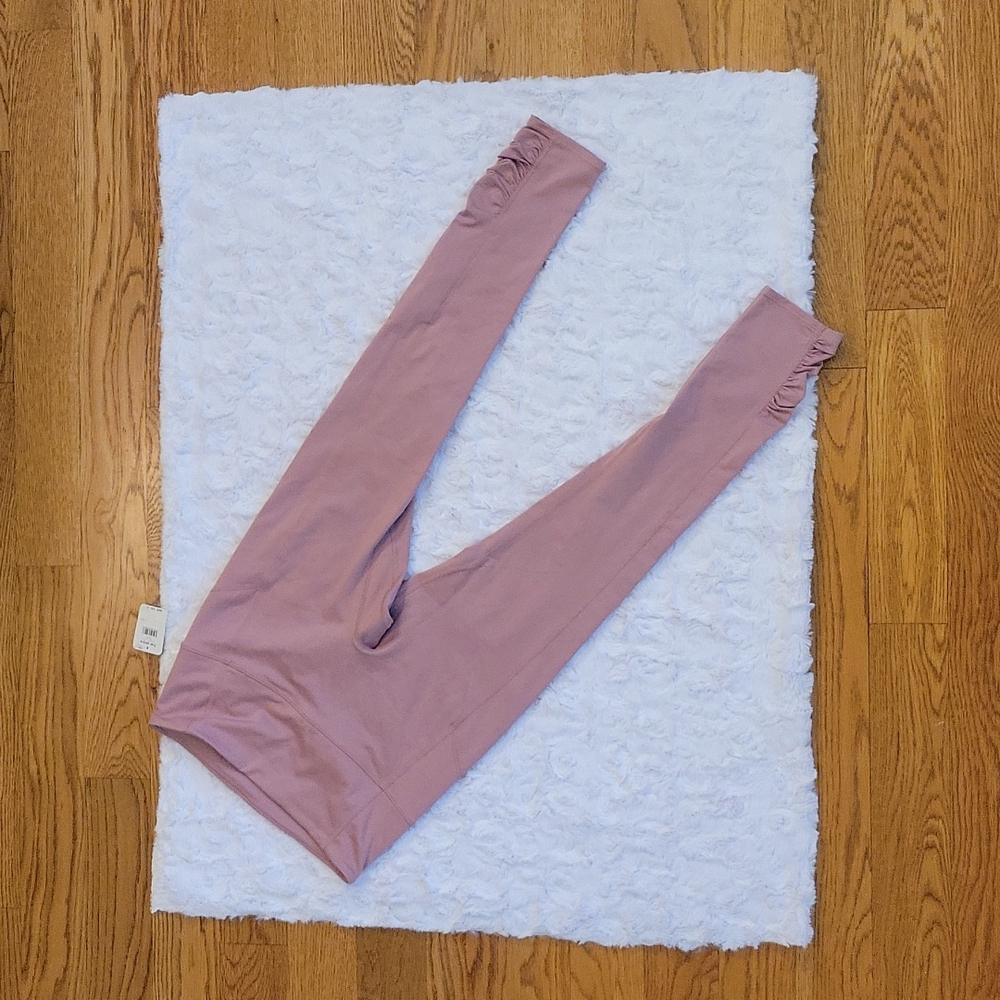 Free People Movement Pink Cropped Leggings, Women's Small, NWT!
